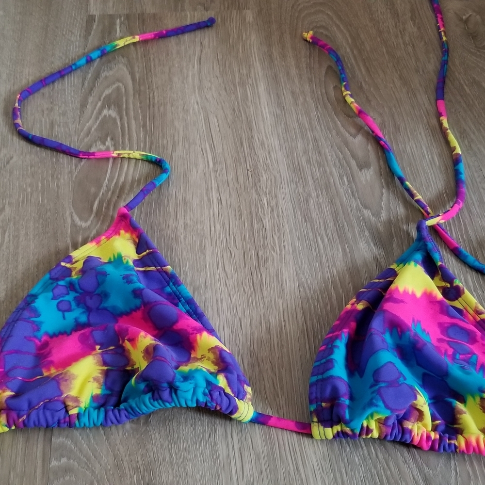 Triangle bikini top